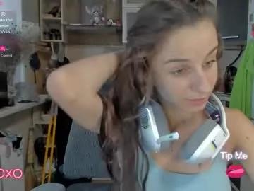 _nika_kik on Chaturbate