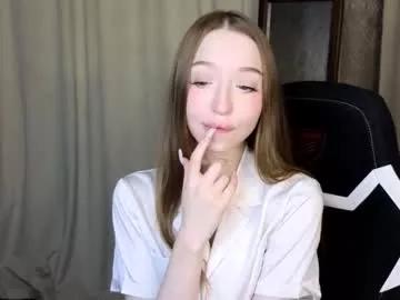 Freechat _violet_mills_ on Chaturbate