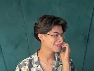 aaron_eze on Chaturbate