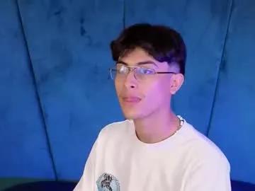 aaron_eze on Chaturbate