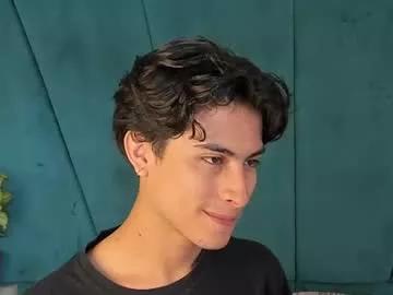 aaron_eze on Chaturbate