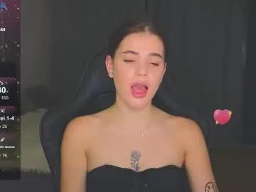 adri_dream on Chaturbate