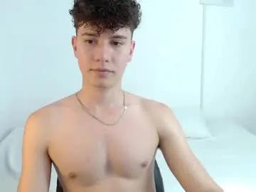adrian_morelli on Chaturbate