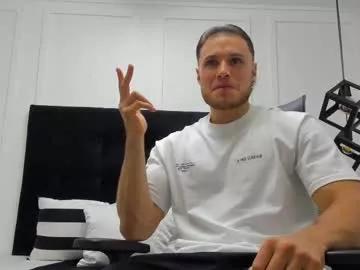 Freechat adrien_roche888 on Chaturbate