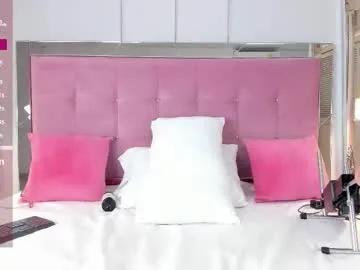 ahincale — GOAL: Plug anal in Doggy style [499 tokens remaining] Hi guys If vibe good enought you will se me wet -   #young #latina #fuckmachine #cum #bigass