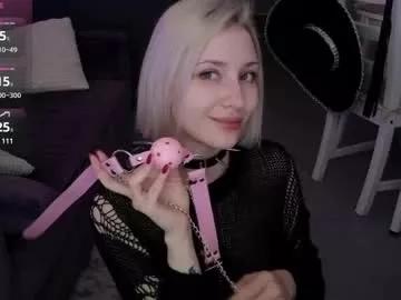 alexa_novak on Chaturbate