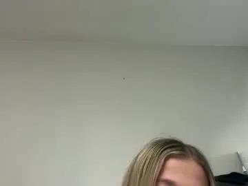 Freechat alexispaige06 on Chaturbate