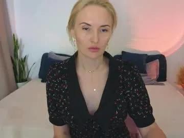 Group alisssarose on Chaturbate