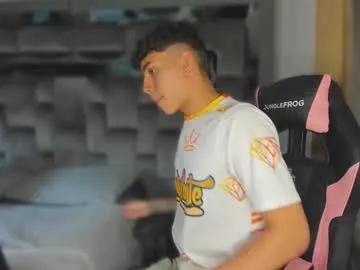 Freechat andrew_twink18 on Chaturbate