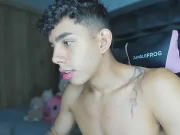 Freechat andrew_twink18 on Chaturbate