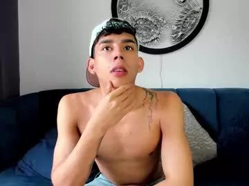 Freechat andrew_twink18 on Chaturbate