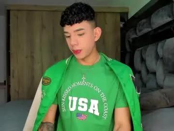 Freechat andrew_twink18 on Chaturbate