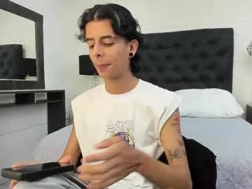 Freechat andyxibrat on Chaturbate