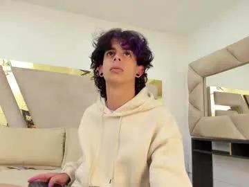 Freechat andyxibrat on Chaturbate