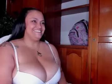 angela_boobies on Chaturbate