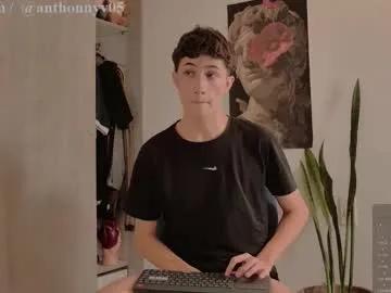 anthonny_05 on Chaturbate