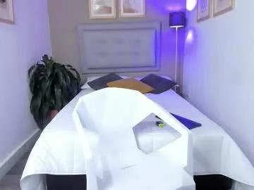 apoloricci on Chaturbate