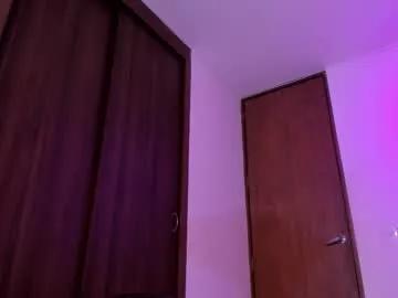 apriilpeach_ on Chaturbate