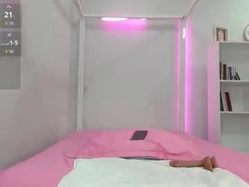 ari_rossee_ on Chaturbate