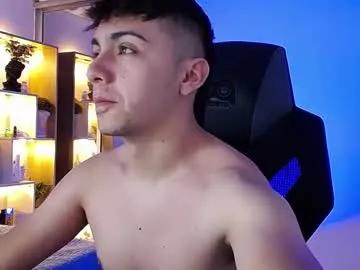 Freechat aron__cooper on Chaturbate