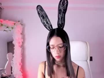 Freechat artbelia on Chaturbate