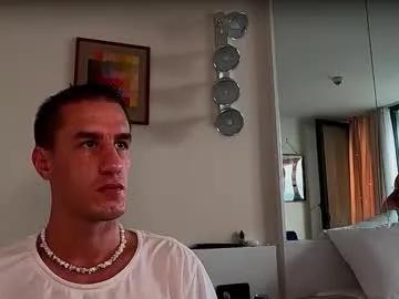 axl_fx on Chaturbate