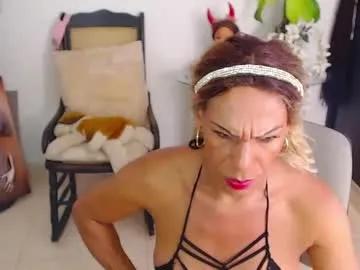 bardotbigcocktsx on Chaturbate