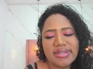 Freechat belle_brunette on Chaturbate