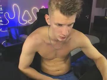 bradmaloney on Chaturbate