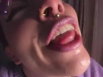 Away bri_von_dhara_ on Chaturbate