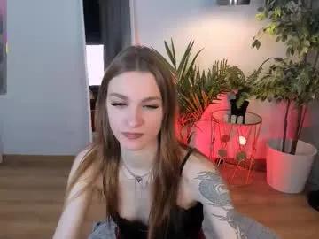 c_moonie_ — suck finger close <3 | Hello! How about hot date? | #smalltits #lovense #feet #skinny #teen [26 tokens remaining]