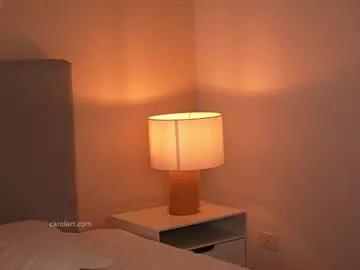 Freechat carolart on Chaturbate