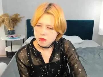 carolinerichter on Chaturbate