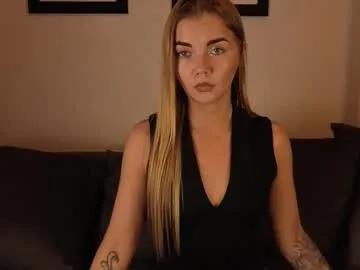 carriebradshawww on Chaturbate