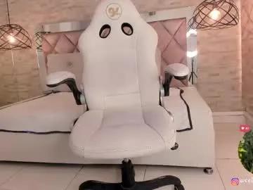 Freechat celene_midnight on Chaturbate