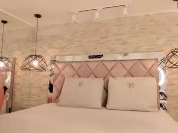 Freechat celene_midnight on Chaturbate