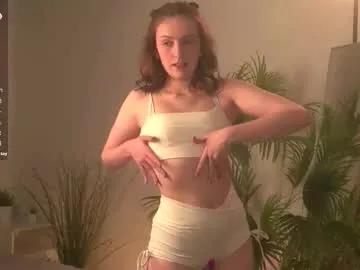 charming_flower on Chaturbate