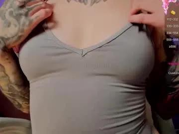 Freechat cherry_roxy on Chaturbate