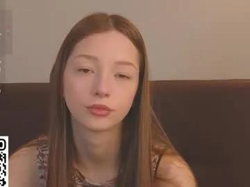 cherrymira on Chaturbate