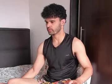 chrisandrew_ on Chaturbate