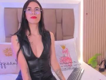 clarisse28 on Chaturbate