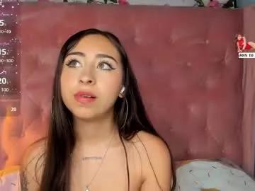 Freechat cloe_martinez_ on Chaturbate