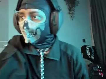 cos_operator on Chaturbate