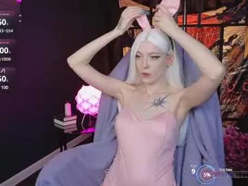 crackling_tati on Chaturbate