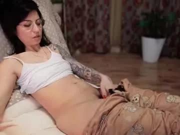 crissy_love on Chaturbate