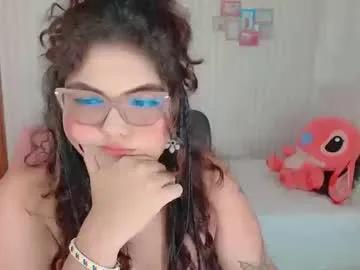 daeneryslove_doll on Chaturbate