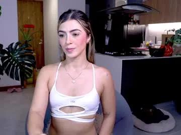 dani_moore on Chaturbate