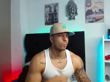 darius_phoenix on Chaturbate
