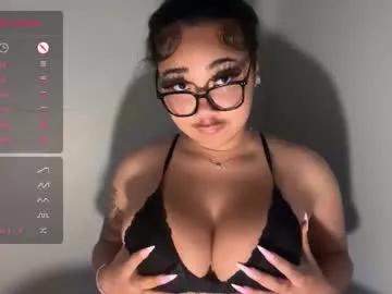 dayqueen1 on Chaturbate