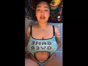 dayqueen1 on Chaturbate